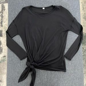 Lululemon black long sleeve top